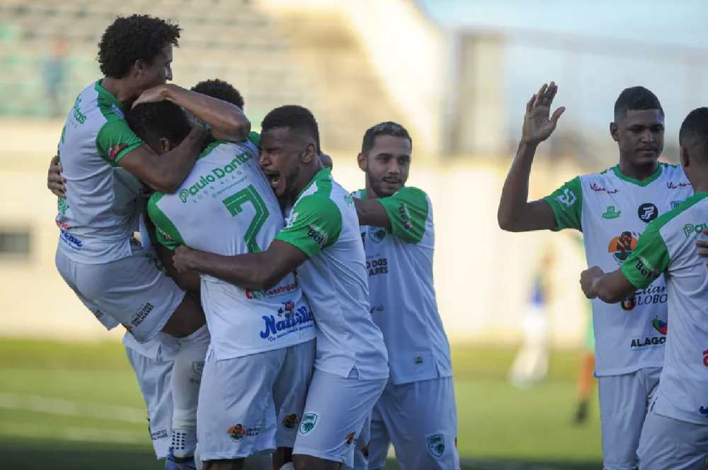 Zumbi vence o FF Sport e garante vantagem na semifinal do Alagoano | © Reprodução/Zumbi FC
