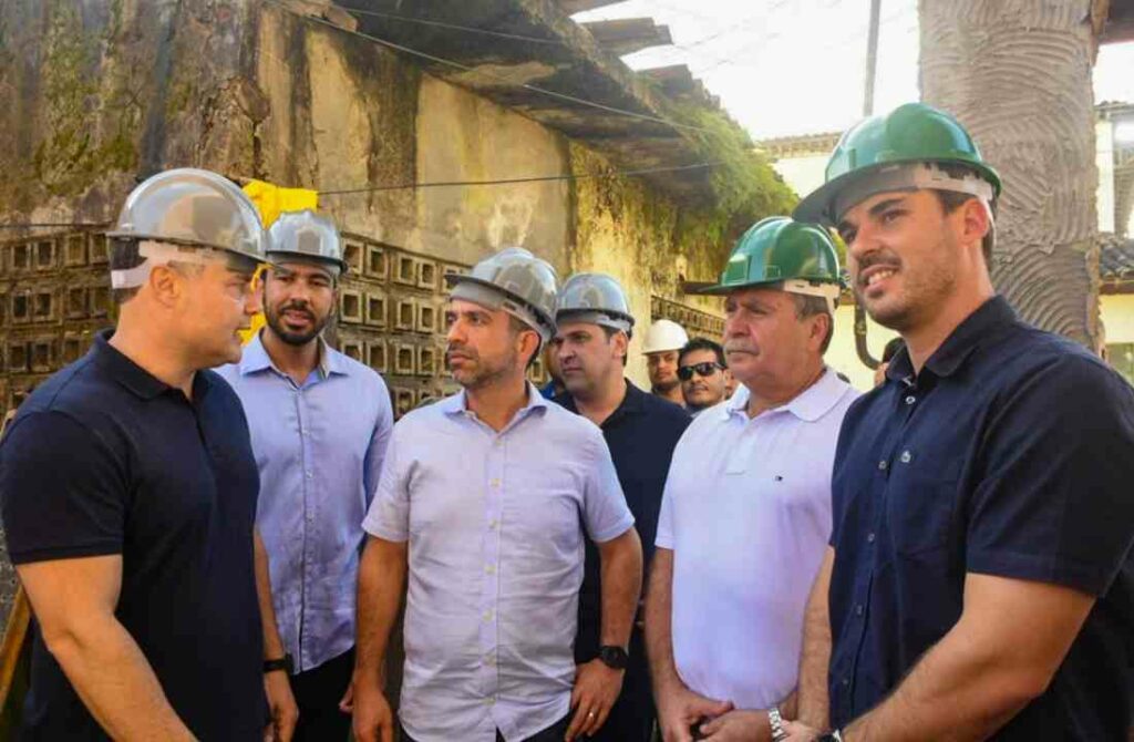 Com Olavo Neto, governador Paulo Dantas visita canteiro de obras em Murici