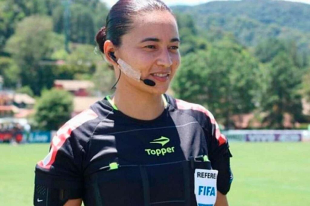 CRB é multado por conduta discriminatória de torcida contra árbitra