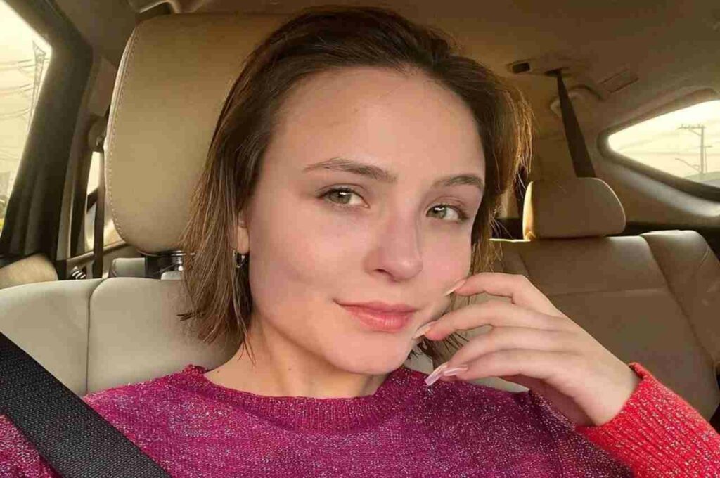 Larissa Manoela descobre que tem síndrome do ovário policístico