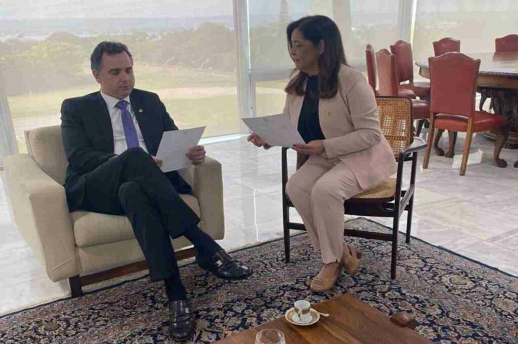 Senadora Drª Eudócia solicita ao presidente da República em exercício a duplicação da BR-104 no trecho de Messias a Caruaru