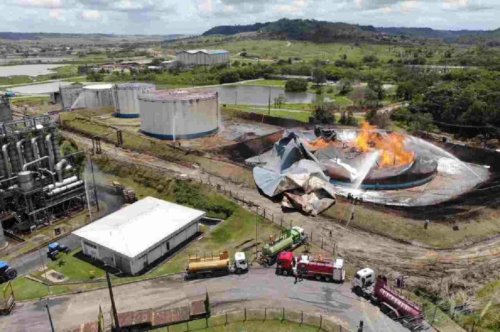 Vídeo mostra momento de explosão de tanque em usina no interior de Alagoas