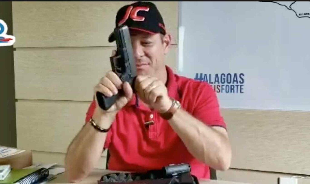 “Nunca perdi o sono por matar alguém”, diz deputado bolsonarista