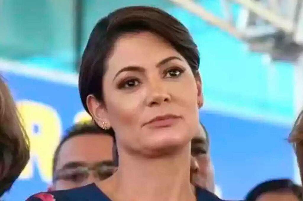 Michelle Bolsonaro esclarece ‘polêmica do Instagram’