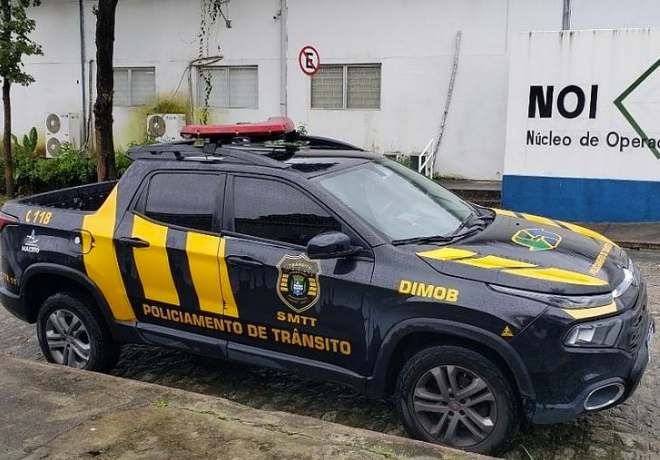 Maceió: Agente da SMTT atira contra homem e foge do local