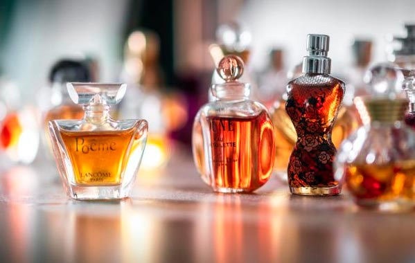 Perfumes | © Reprodução