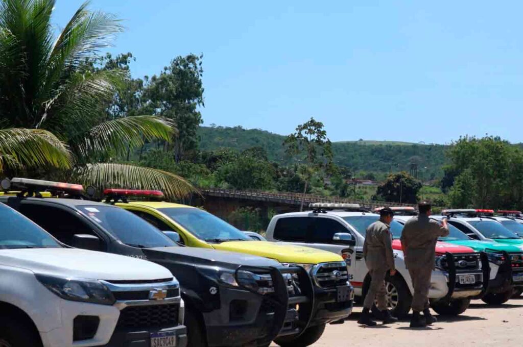 Força policial cumpre ordem de reintegração de posse na Usina Laginha