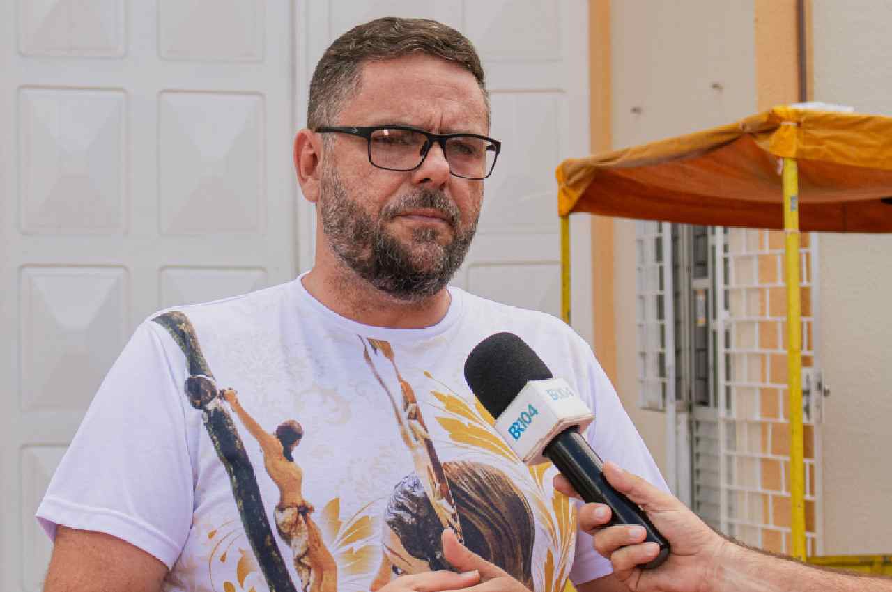 Igreja é invadida em União dos Palmares e doações são levadas; padre pede orações