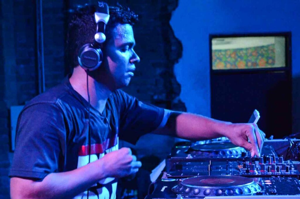 DJ cristão fala sobre a música eletrônica como forma de evangelismo em Alagoas