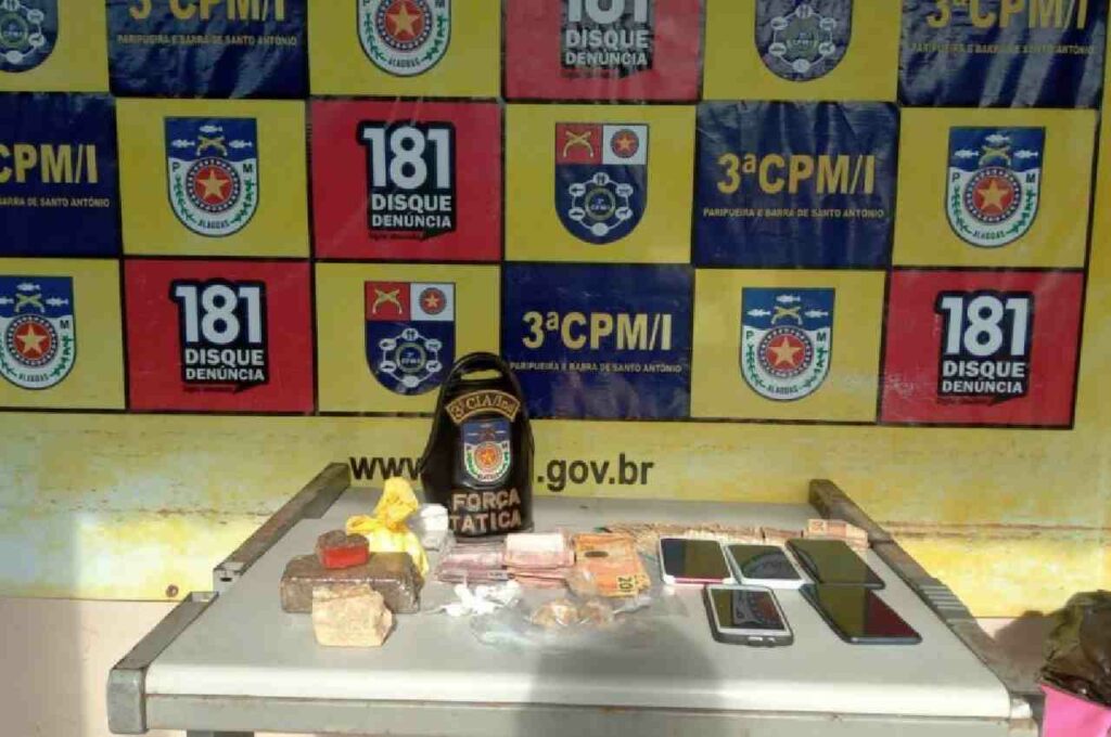 Operação prende suspeito de comandar tráfico de drogas na Barra de Santo Antônio