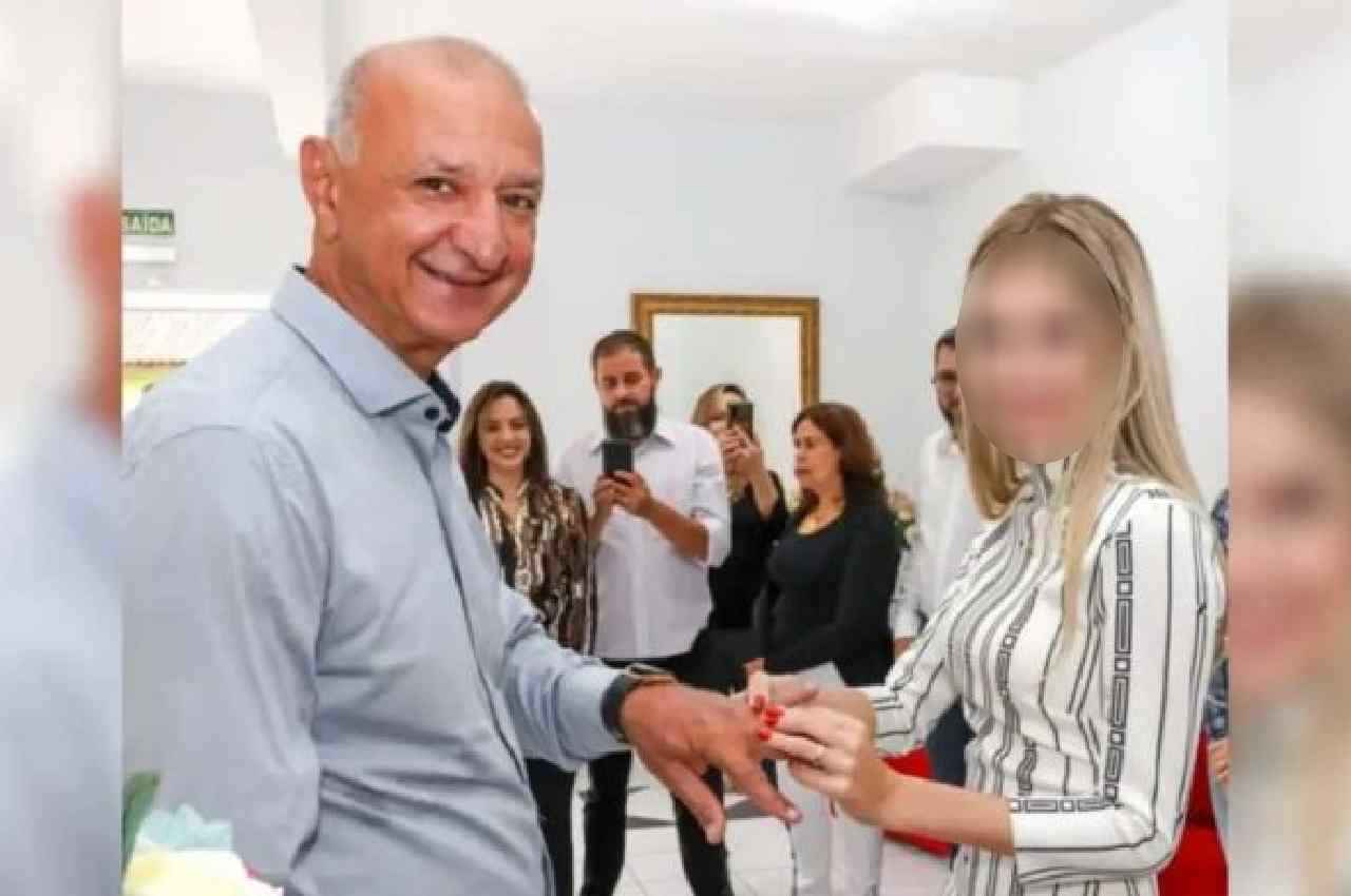 Prefeito Hissam Hussein se casando com adolescente | © Reprodução