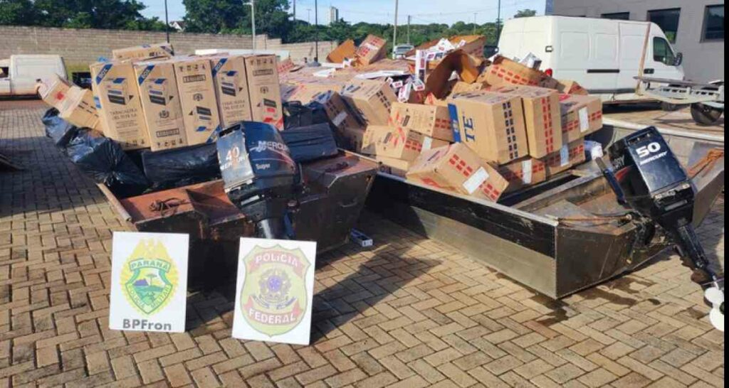 Polícia Federal apreende 12500 pacotes de cigarro em Mercedes-PR