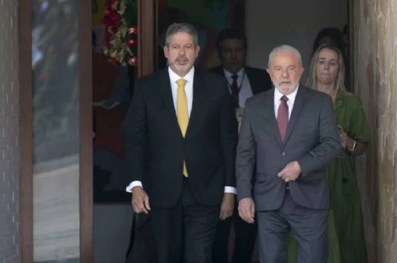 Arthur Lira e Lula – Foto: Rafaela Felicciano/Metrópoles