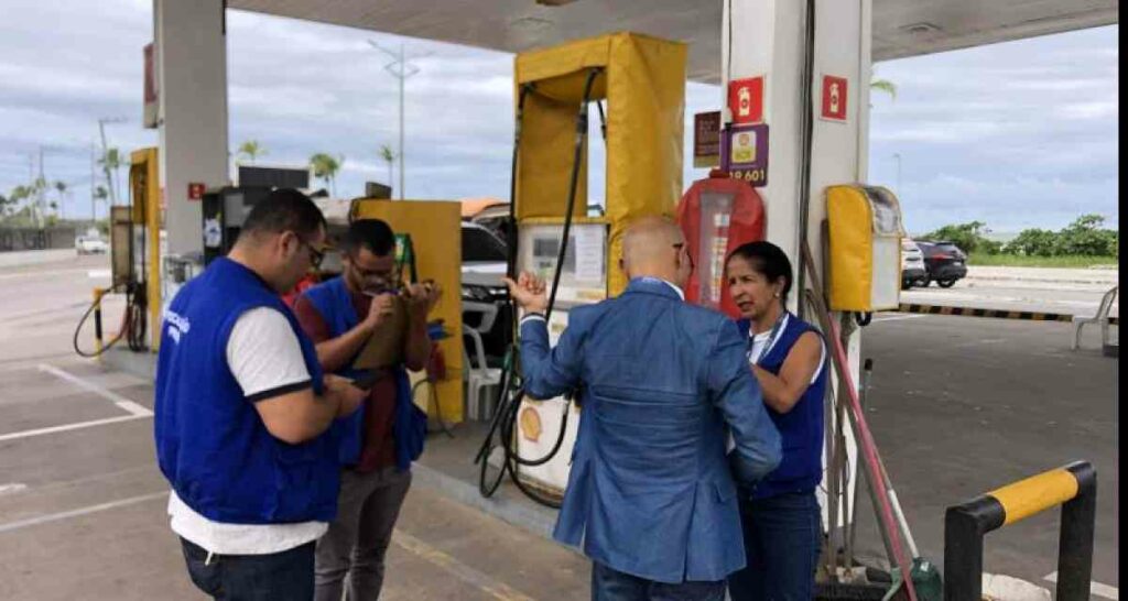 Procon Alagoas multa postos de combustíveis em Maceió por preços abusivos