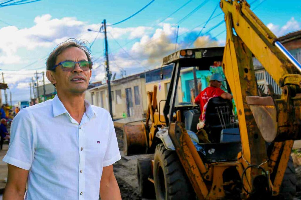 Zero Barro: Marcos Silva lança programa para eliminar barros e lamas em Messias