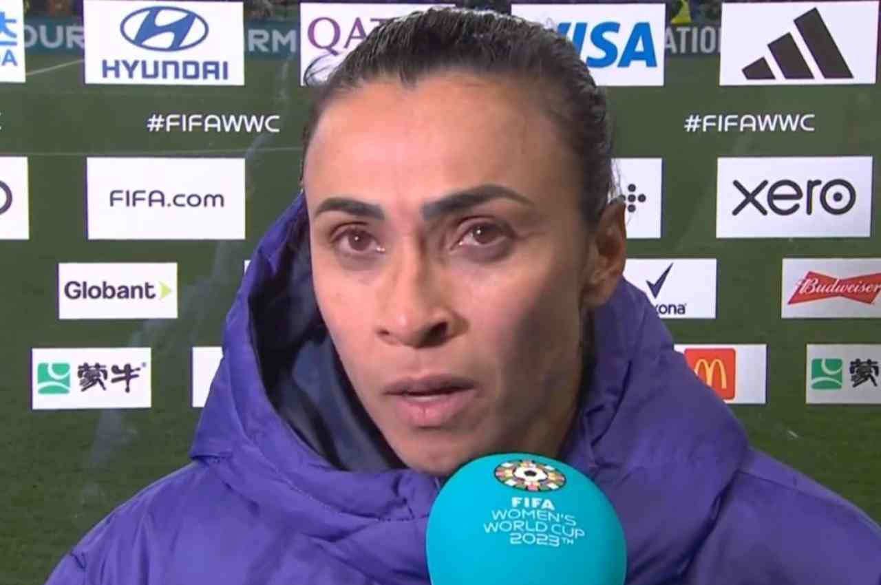 Marta se emociona ao se despedir da Copa do Mundo Feminina | © Reprodução/Globo