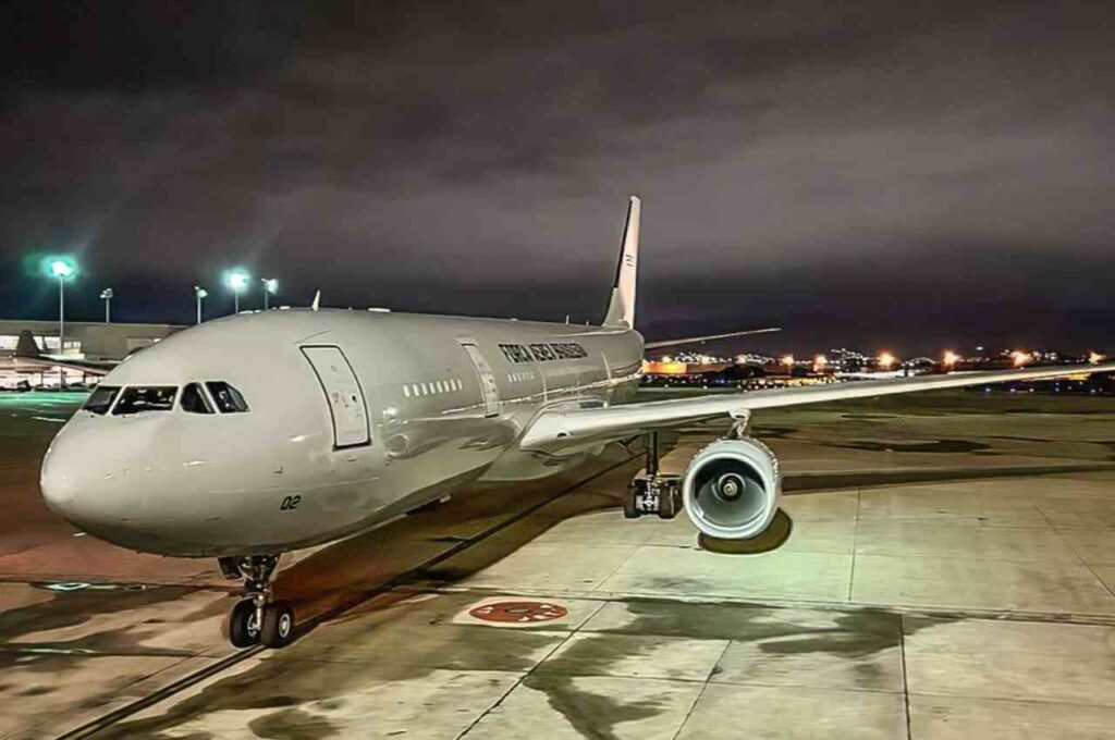 Avião da FAB decola para resgatar mais um grupo de brasileiros e parentes no Cairo