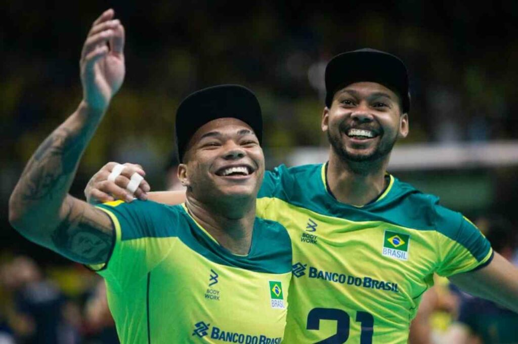 Seleção brasileira de vôlei masculino vence a Itália e garante vaga nas Olimpíadas de Paris 2024