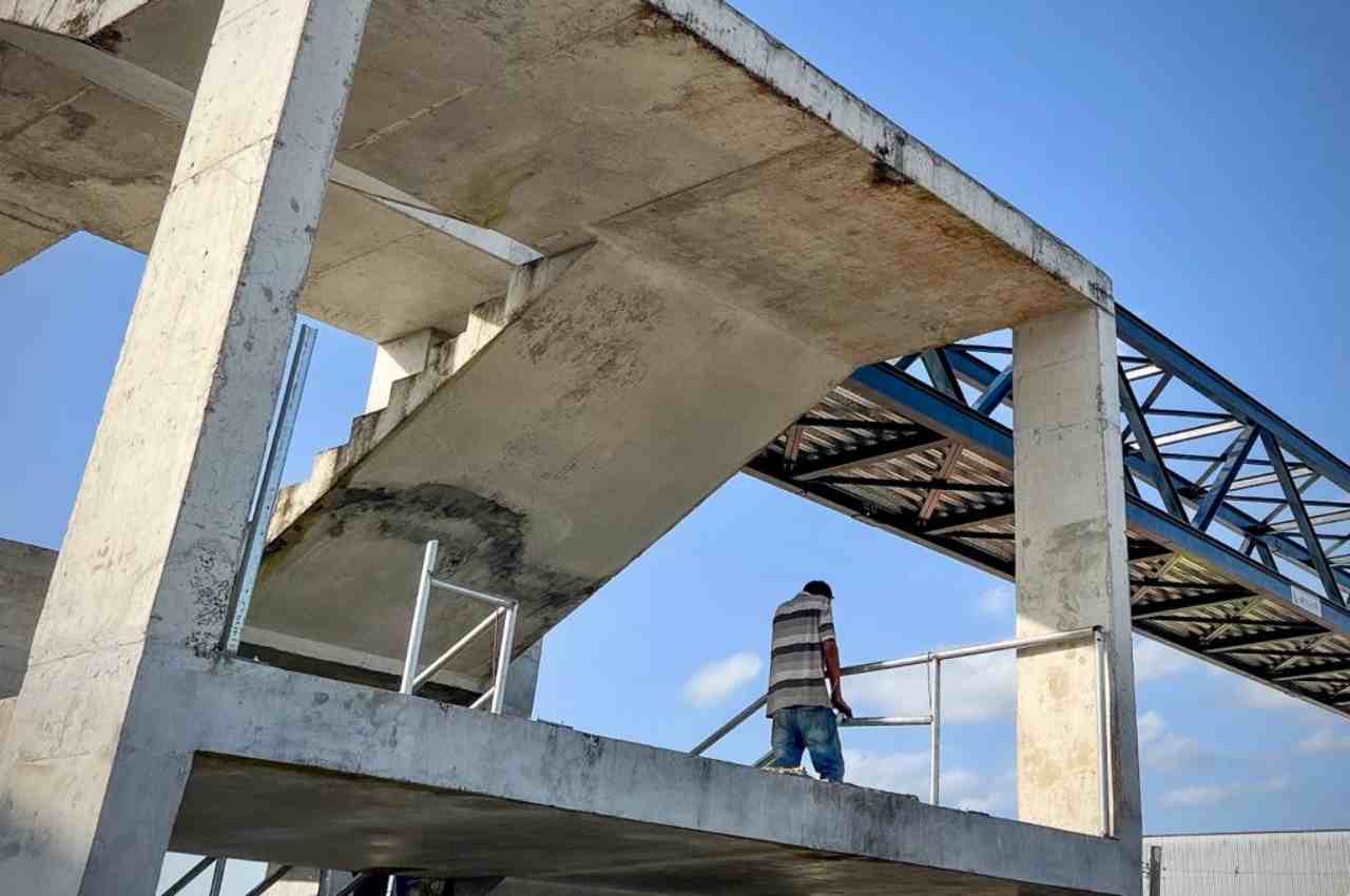 Passarela sobre a BR-104 | © Ascom/Murici