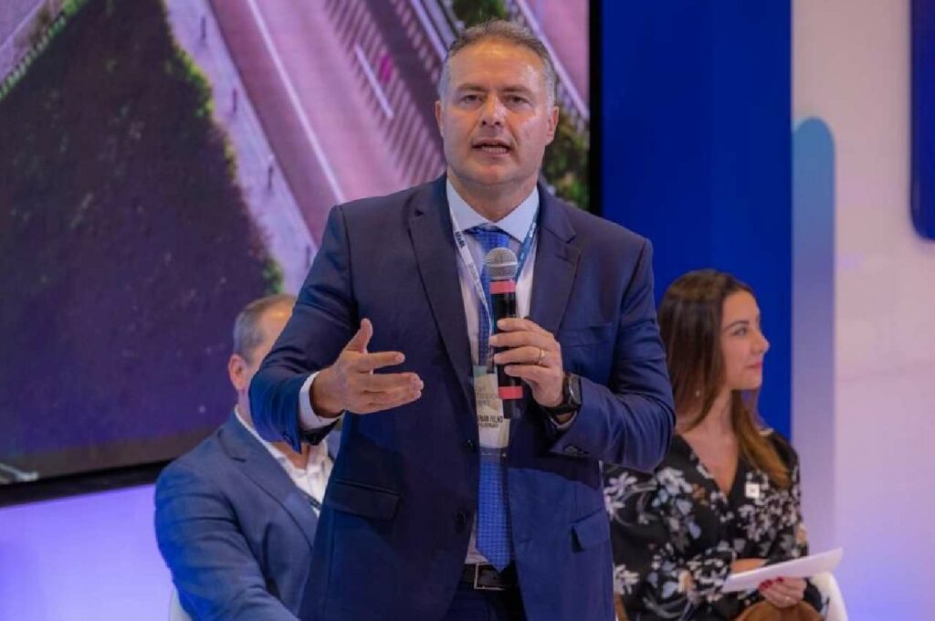 Renan Filho lidera missão do Governo Federal para acompanhar situação do Mutange