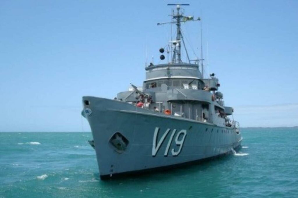 Corveta “Caboclo”, navio de guerra da Marinha, é aberta para visitação no Porto de Maceió