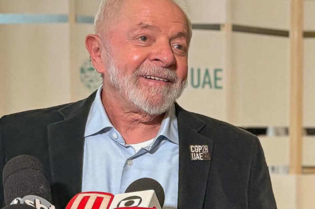 Lula não participará da posse de Javier Milei na Argentina