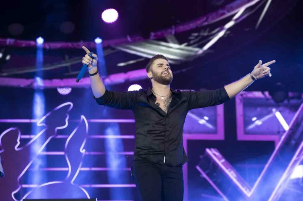 Zé Neto, da dupla sertaneja com Cristiano, se encontra bem e estável após acidente