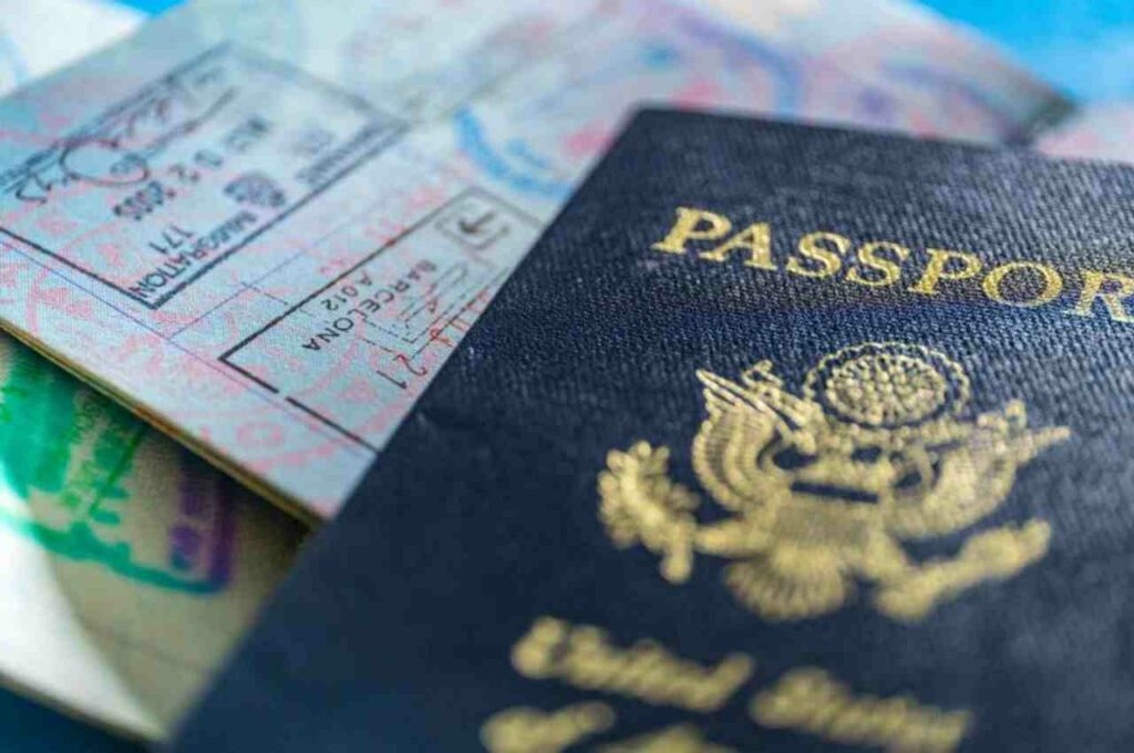 Reino Unido começa a exigir autorização para brasileiros viajarem ao país