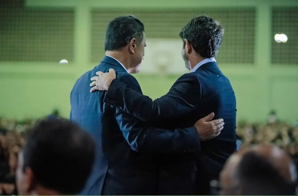 O voto de confiança de Kil em Júnior Menezes