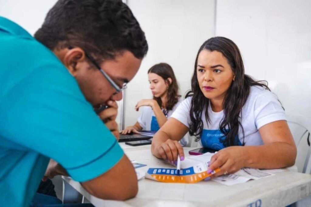 Prefeitura de Maceió realiza mutirão de entrevistas de emprego na Santa Lúcia