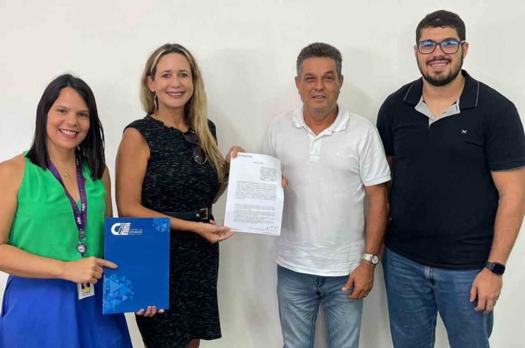 Prefeitura de Branquinha assina convênio com CIEE para oportunidade de estágio