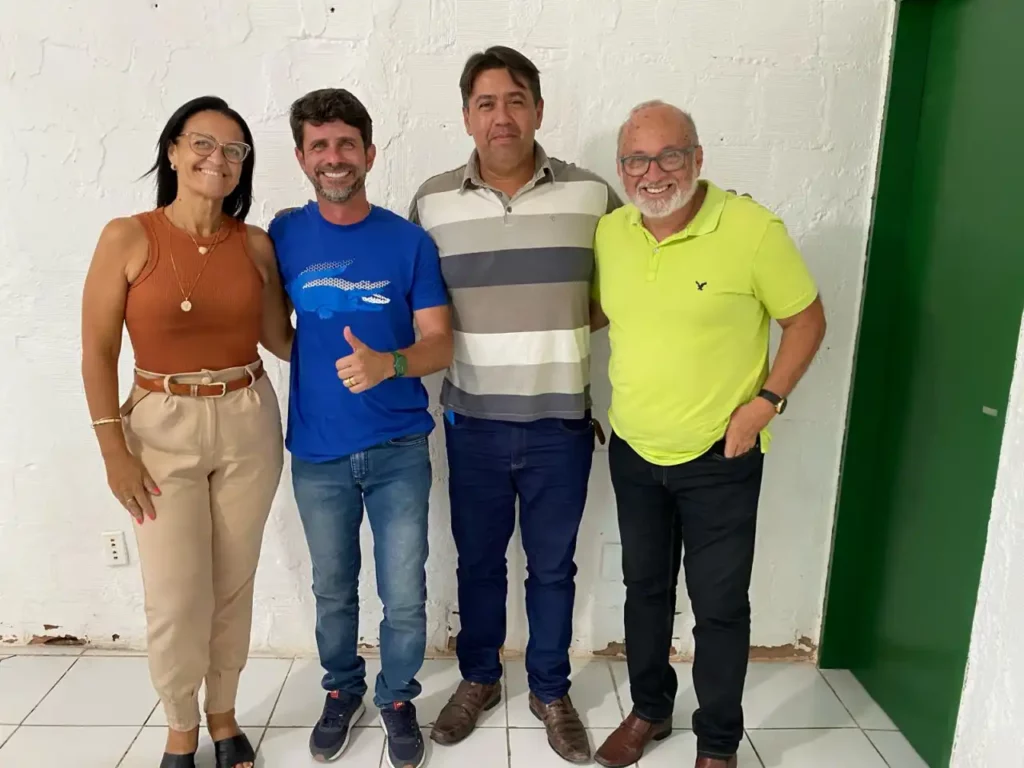 Aliança de Bambam com Junior Menezes é duro golpe na oposição