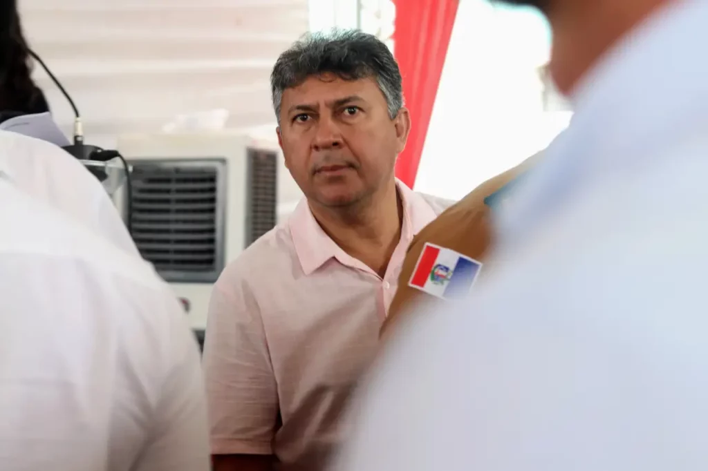 Como “rombo” no antigo SAAE assombra a campanha de Wellington Ferreira