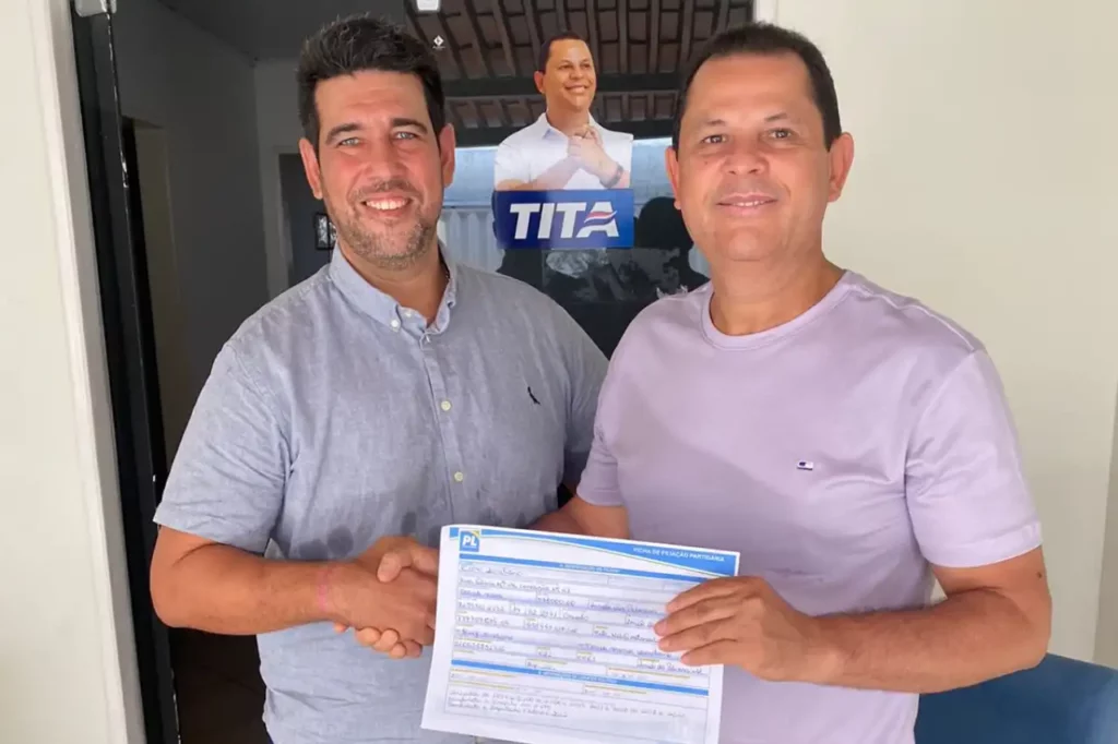 Tita se filia ao PL de Bruno Lopes