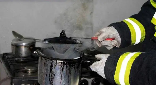 Panela esquecida no fogão assusta moradores em União dos Palmares