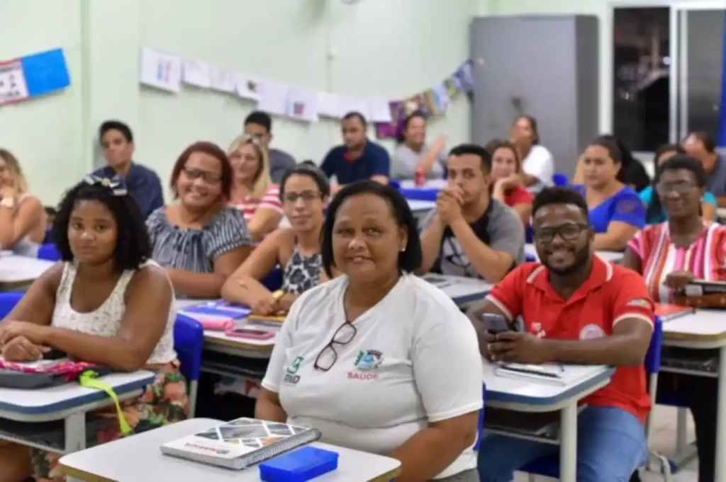 Encceja 2024: O que é, como se inscrever e quando será a prova