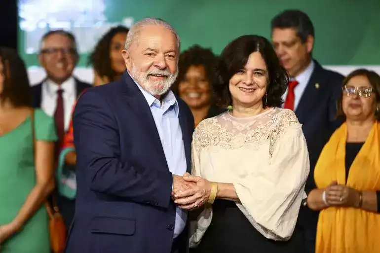 Lula e a ministra - @reprodução