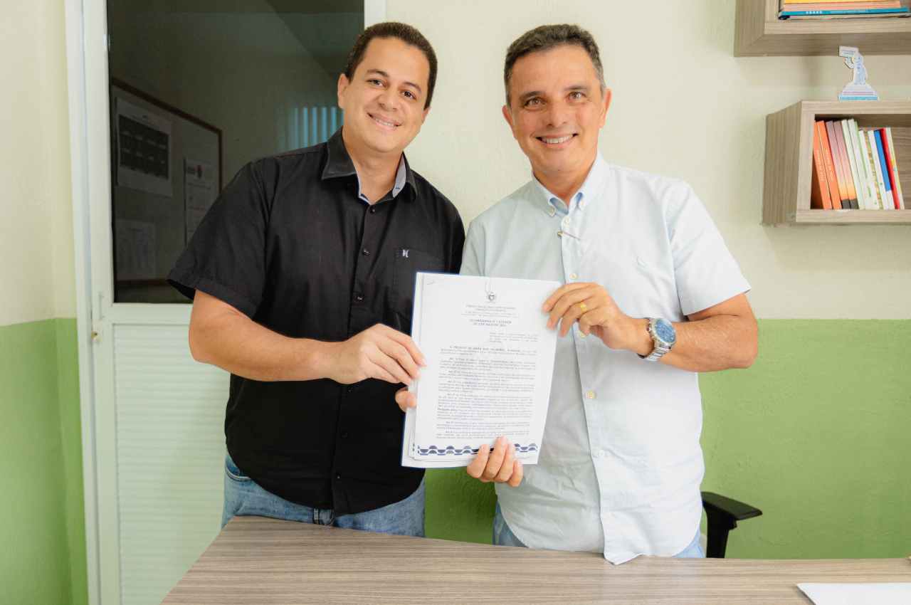 Vereador Marcos Filho e prefeito Kil | @ Divulgação