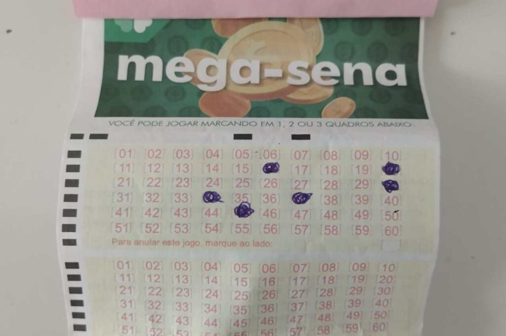 Mega-Sena acumula e apostadores de Arapiraca e Maceió acertam na quadra