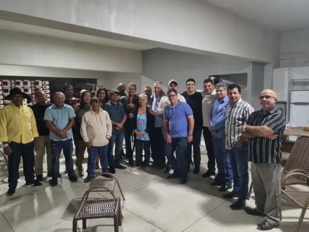 Alfredo Gaspar se reúne com Zé Alfredo, Caju e Dr. Paulo em encontro com pré-candidatos