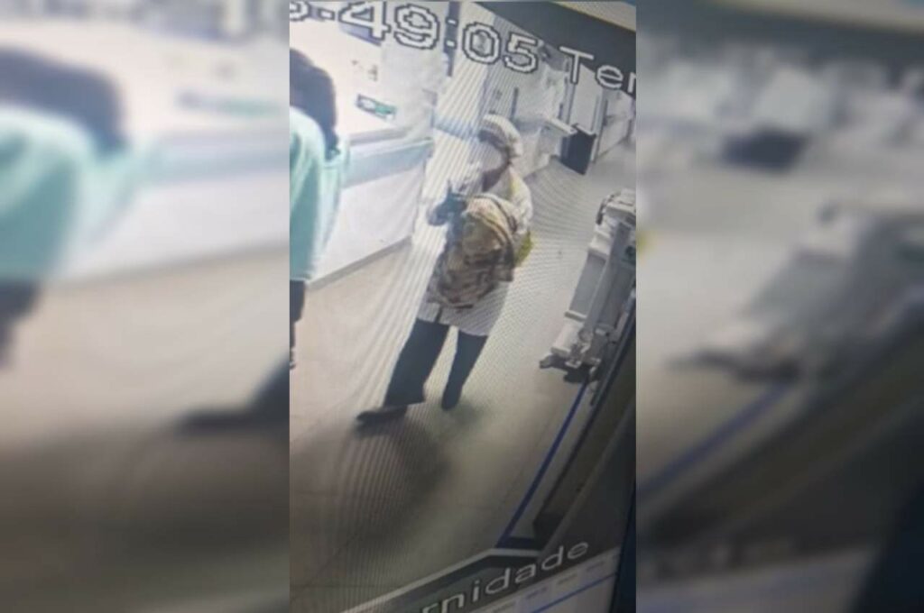 Mulher se disfarça de pediatra e sequestra bebê recém-nascida em hospital