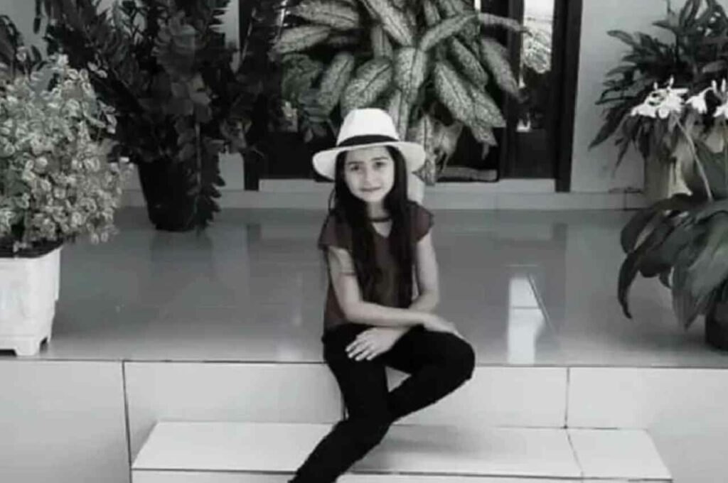 Justiça revoga prisão do pai de Katharina, menina encontrada morta em estábulo em Palmeira dos Índios