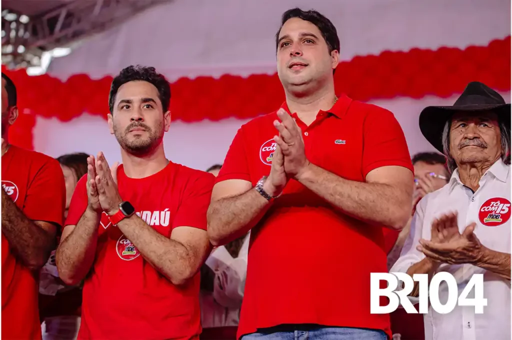 Arthur Freitas lança André Castro candidato a prefeito de Santana do Mundaú