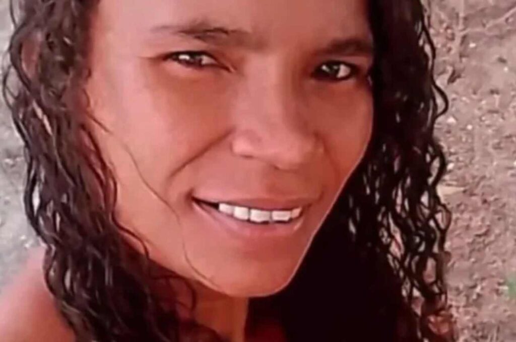 Homem que matou companheira em AL com golpes de paralelepípedo na cabeça é preso em PE