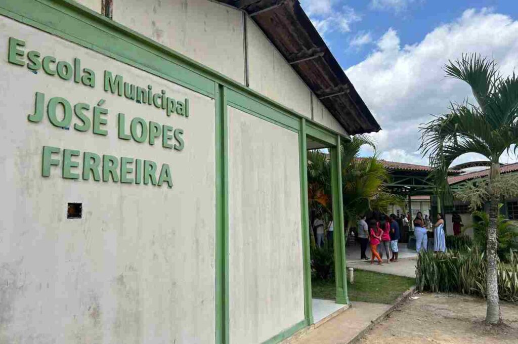 Eleitores de Branquinha vão às urnas reeleger Neno Freitas, único candidato a prefeito