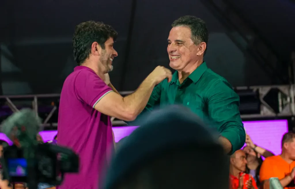 Areski Freitas assina decreto e define equipe de transição para nova gestão em União dos Palmares