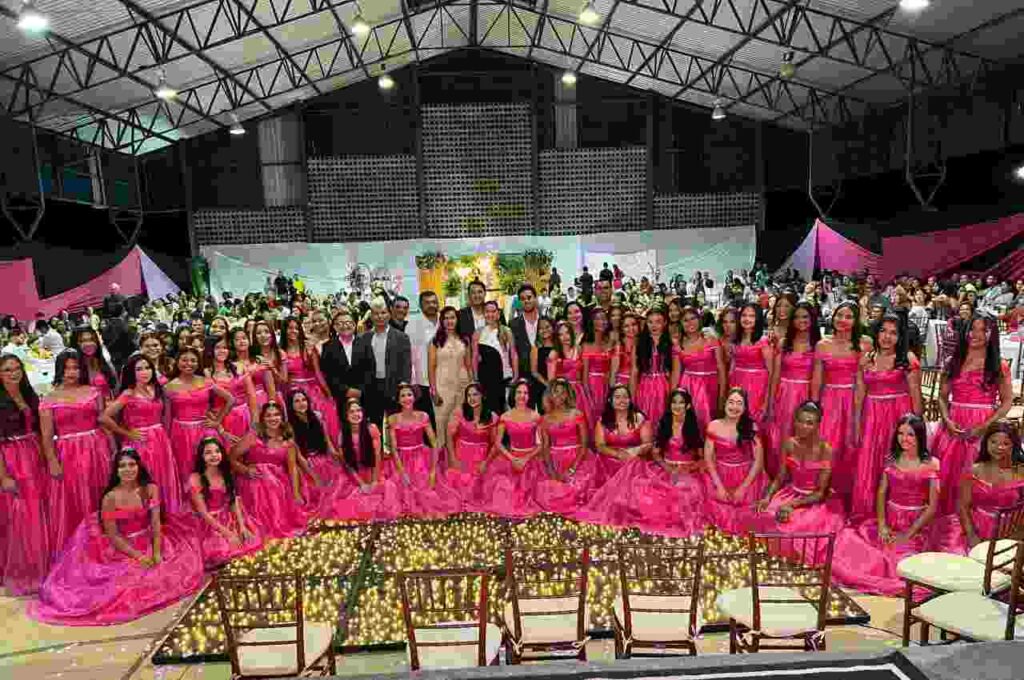 Sonho de Menina: Santana do Mundaú promove festa para 45 debutantes