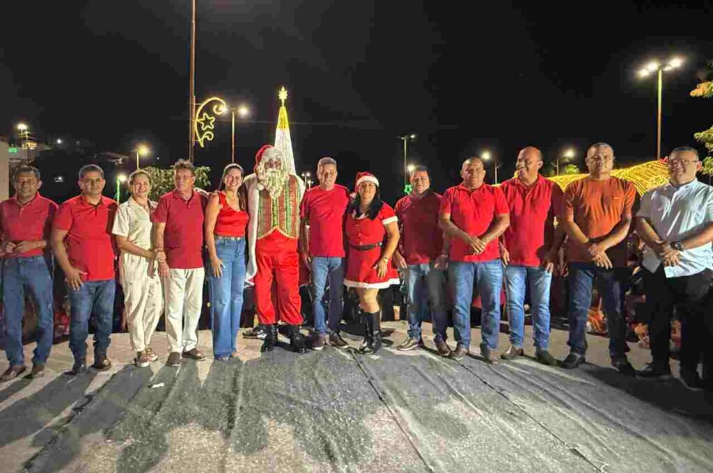 Um Encanto de Natal: Branquinha realiza abertura do evento