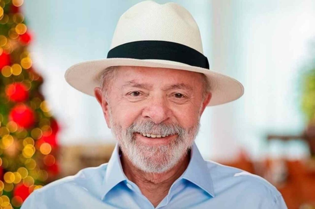 Presidente Lula destaca união e esperança em pronunciamento de Natal