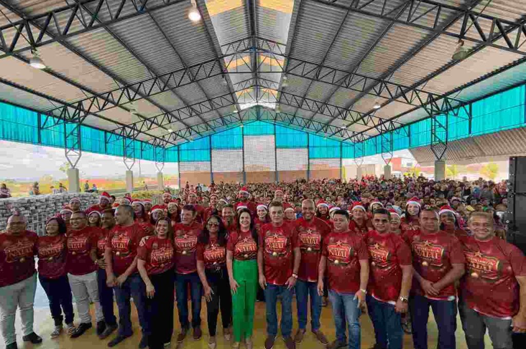 Um encanto de Natal: Branquinha realiza entrega do programa Comida na Mesa